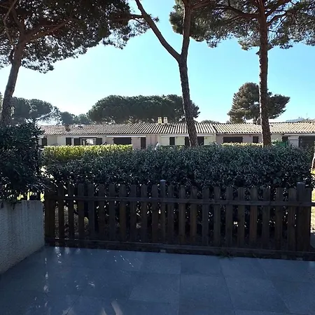 Mitoyenne Climatisee Avec Piscine, 4 Pers, Parking - Fr-1-607-210 * Agde