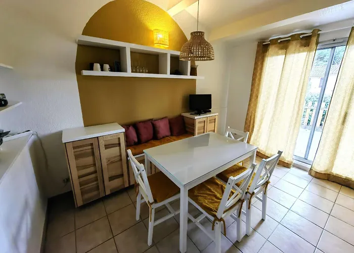 Mitoyenne Climatisee Avec Piscine, 4 Pers, Parking - Fr-1-607-210 Apartman Agde