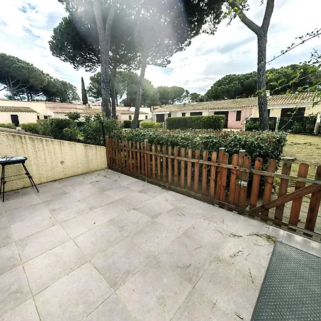 Mitoyenne Climatisee Avec Piscine, 4 Pers, Parking - Fr-1-607-210 *