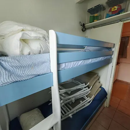 Apartment Mitoyenne Climatisee Avec Piscine, 4 Pers, Parking - Fr-1-607-210 *