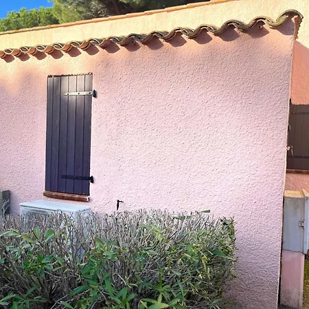 Mitoyenne Climatisee Avec Piscine, 4 Pers, Parking - Fr-1-607-210 *